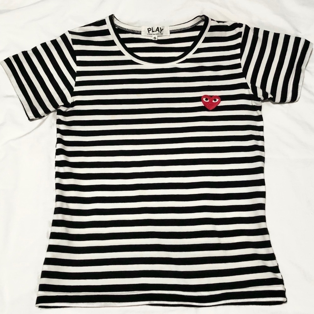 Comme des Garçons PLAY • striped tee